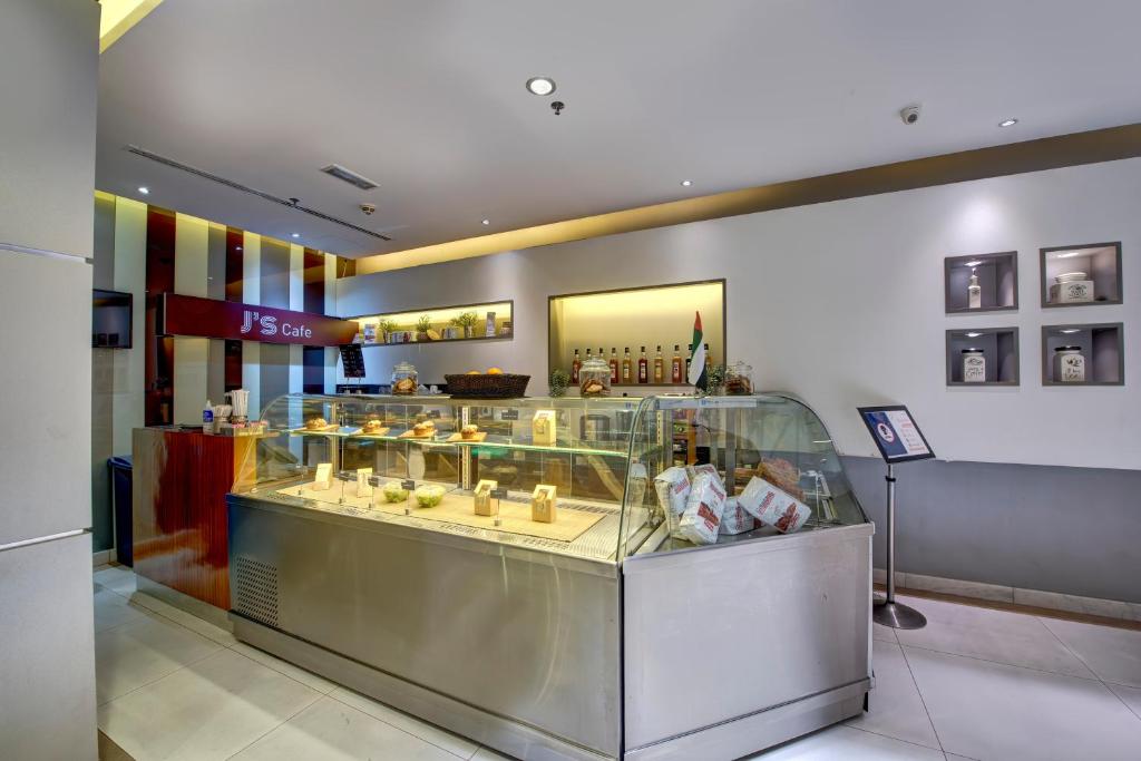 هتل هاوارد جانسون پلازا ویندهام دبی 